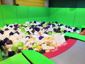 Pompukas trampoliinimaailma