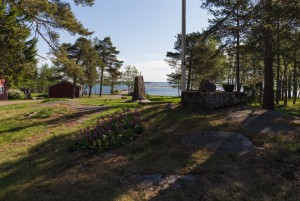 Kuuskajaskarin loma- ja linnakesaari